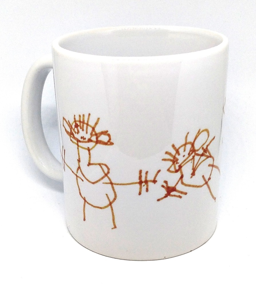 Potisten hrnek detskou kresbou